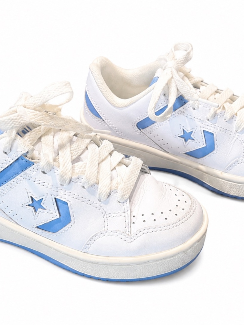 Converse Kids White with Light Blue Star Low-Top Sneakers